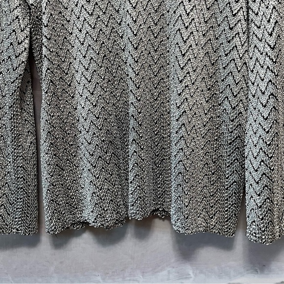 Vtg DIVINE Tunic Top Metallic Silver Chevron Cut-Out Design Disco Flowy Size 3XL - Picture 9 of 16